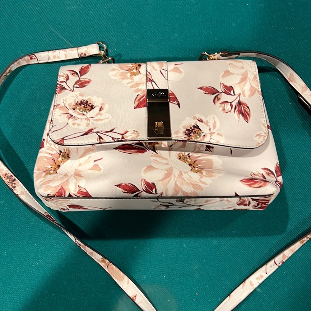 Guess crossbody bag